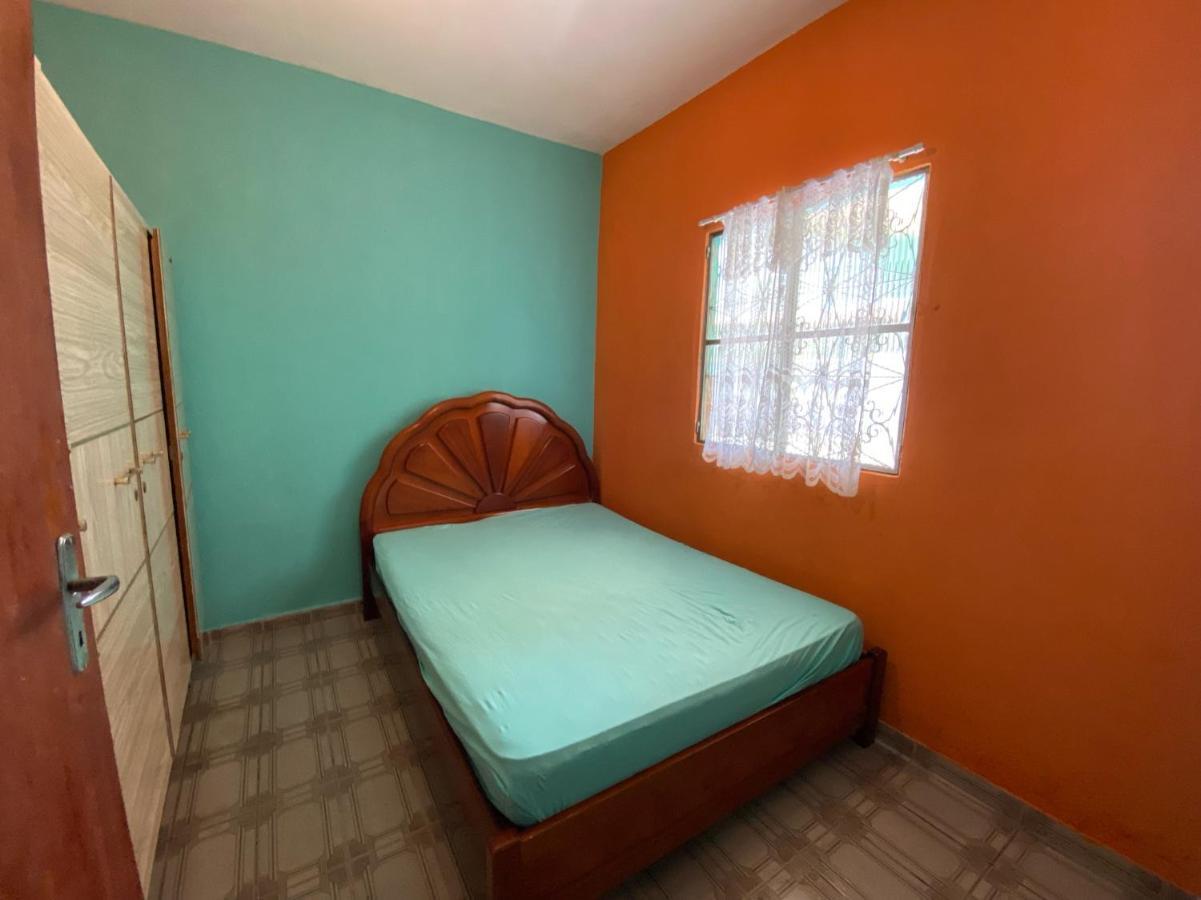 Ferienhaus Casa Inteira Entre Guaratiba E Campo Grande, Rio De Janeiro, Rj - A 40 Min Da Praia, Proximo Ao Estadio Miecimo Da Silva E Park Shopping-ideal Descanso, Encontros, Festa E Lazer-3000 M2 Rio de Janeiro