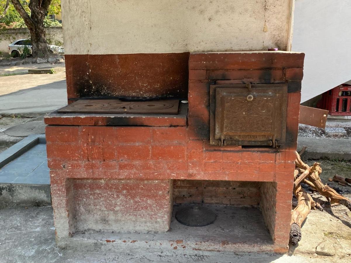 Casa Inteira Entre Guaratiba E Campo Grande, Rio De Janeiro, Rj - A 40 Min Da Praia, Proximo Ao Estadio Miecimo Da Silva E Park Shopping-ideal Descanso, Encontros, Festa E Lazer-3000 M2 * Río de Janeiro